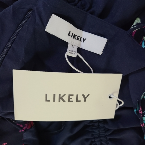 Likely Alias Floral Printed Ruched Front Top - Picture 12 of 15